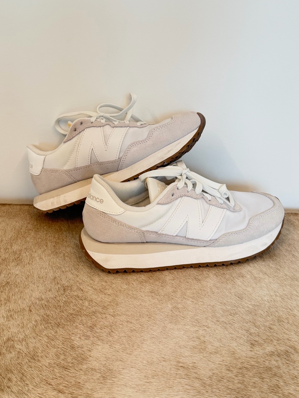 New Balance Women's White 237 Sneakers size 8.5